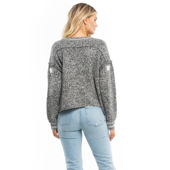 BRAND NEW Wildfox Flower Field Lewis Knit Sweater In Original Wildfox Packaging - Picture 2 of 9